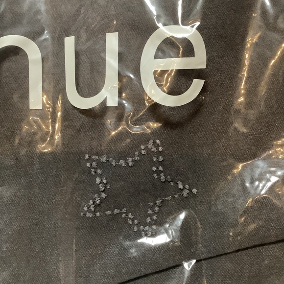 Avenue Elastic Waistband Black Star Embellished Stretch Crop Jean (JN03.5) - Picture 11 of 12